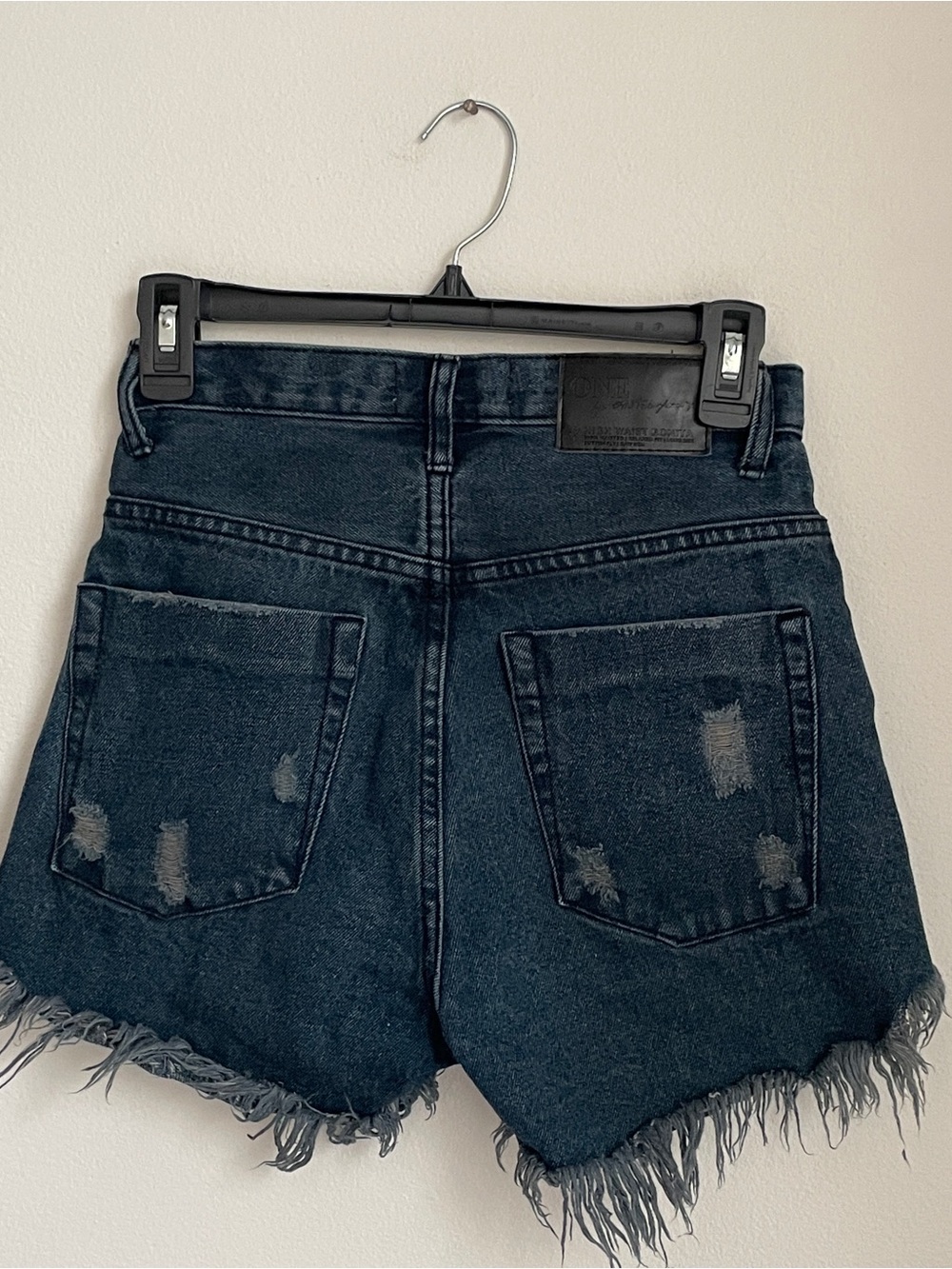 One Teaspoon Shorts Womens 25 Bonita High Waist Black Denim Distressed Cutoff - Picture 4 of 8